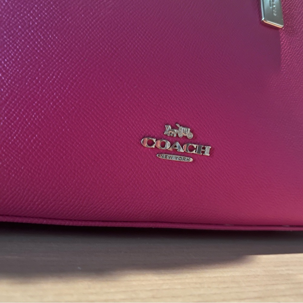 Coach Pink Katy Satchel with Signature Canvas Logo Strap 💕 - Picture 5 of 16